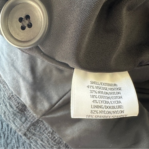 Eileen Fisher Blazer Sports Jacket Coat Black 3 Button Textured Fabric Sz S - Picture 4 of 13